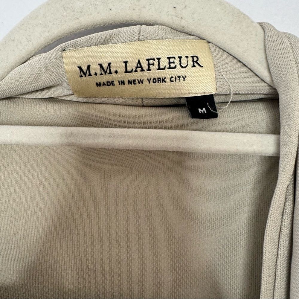 MM Lafleur faux wrap blouse in light beige size medium - Picture 5 of 7